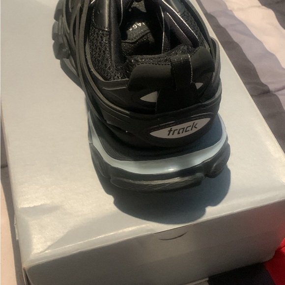 Black balenciaga track runners. Size 43/9.5 used- but like new - Picture 4 of 5